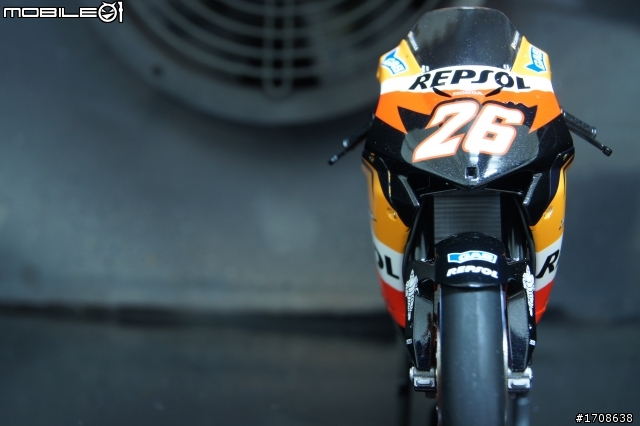 1/12 Honda RC211V'06 機車模型