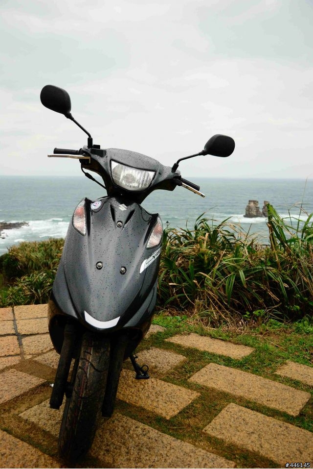 新車 Address V125G鐵灰色 開箱 (更換前叉DY彈簧~硬拉~)