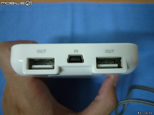 USB Power walker 行動電源 5000mAh 不專業開箱文