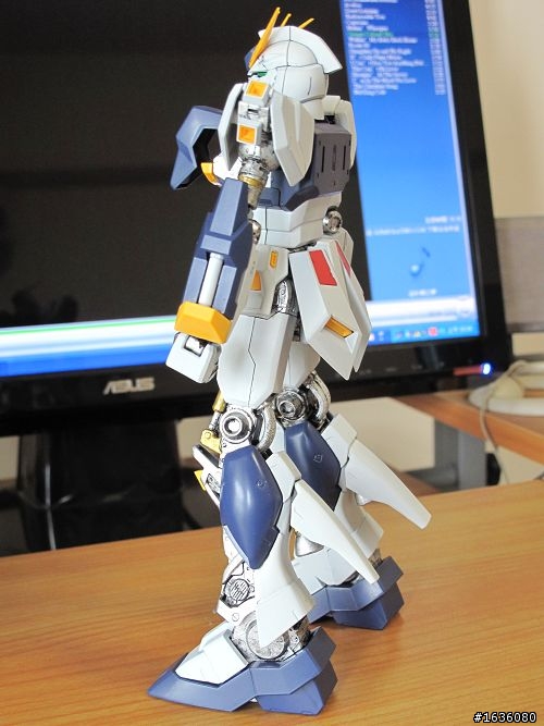 RX-93 NU GUNDAM 之 4個月的慢工