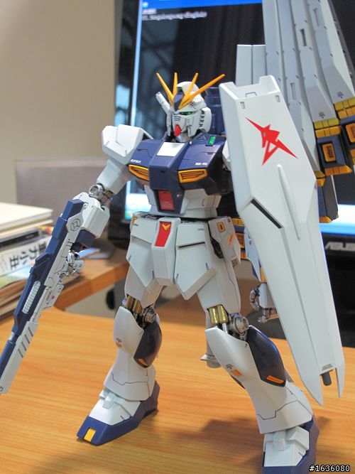 RX-93 NU GUNDAM 之 4個月的慢工