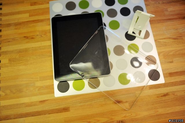 (ipad的周邊小物)買了iPad,也該為iPad添點行頭了!Moshi iVisor XT、iGlaze以及Moshi Concerti for iPad分享!