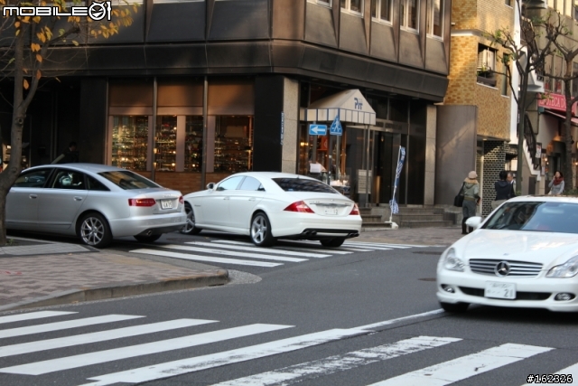 2億的名車!!!.........一日東京街頭的名車集~
