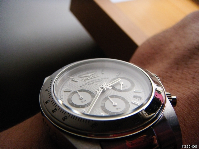 凡人的DAYTONA INVICTA SPEEDWAY9211