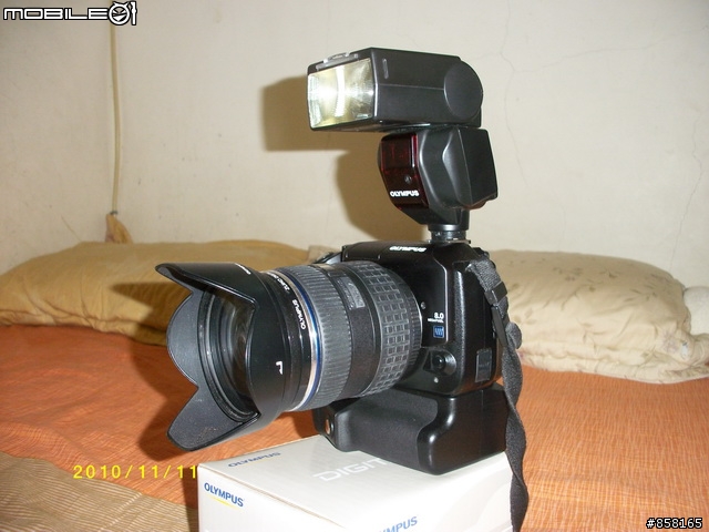 開箱文....E-300用電池手把HLD-3...