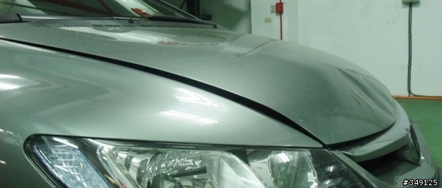 Civic 8 引擎蓋撞凹該如何修?