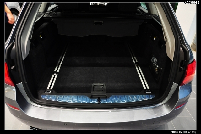 首台 BMW X6 40D 開箱