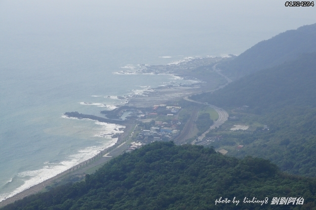 古道芒花入寒意、燈塔天眼通佛門-草嶺古道芒花季、三貂角燈塔、靈鳩山