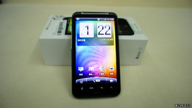 首次開箱 HTC Desire HD