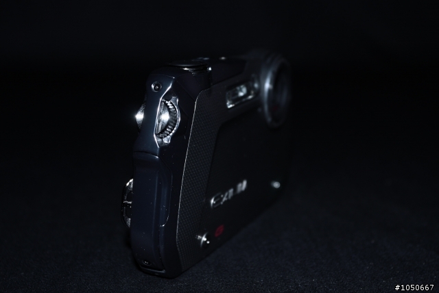 非專業開箱文~Casio EX-G1 防水防振相機