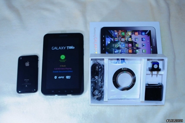 在女王的贊助下,勸敗了這一台…Galaxy Tab到手