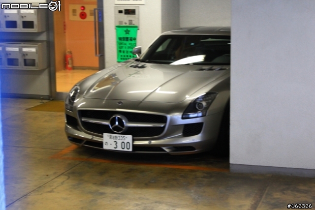 2億的名車!!!.........一日東京街頭的名車集~