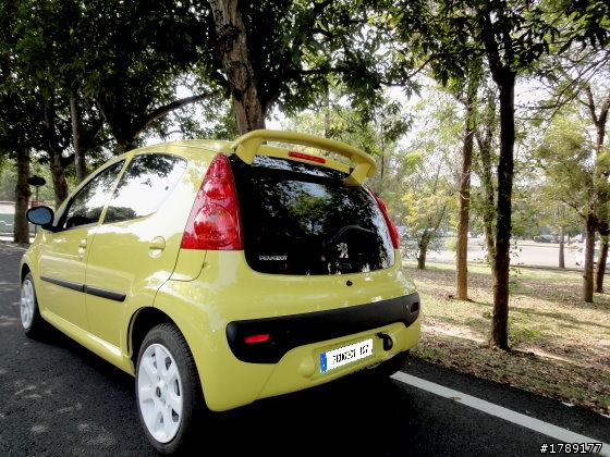peugeot 107 羅浮經典版 梵谷黃交車分享
