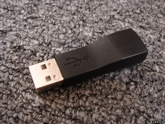 羅技 太陽能無線鍵盤 K750