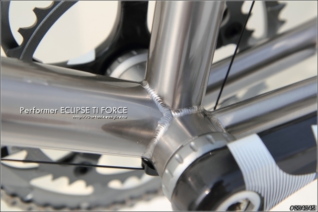 【開箱文】鈦合金小徑車。Performer ECLIPSE TI FORCE