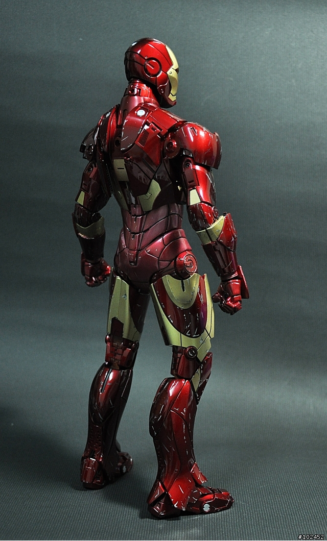 分享~hottoys戰爭機器12吋玩具(11/07新增馬克三號)
