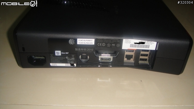 Xbox 360S 4G主機 + Kinect同捆組開箱分享