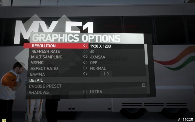 賽道、視角、天氣…皆可自訂!一起來玩功能超多的「F1 2010」Benchmark吧