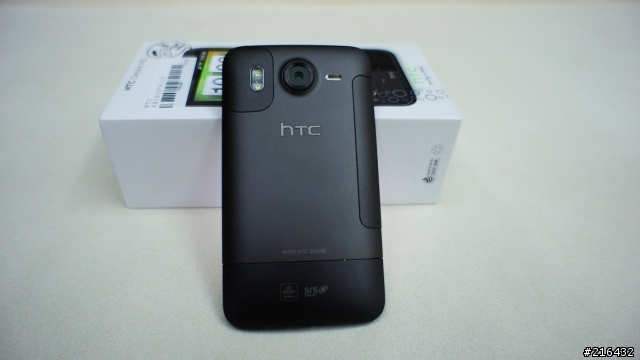 首次開箱 HTC Desire HD