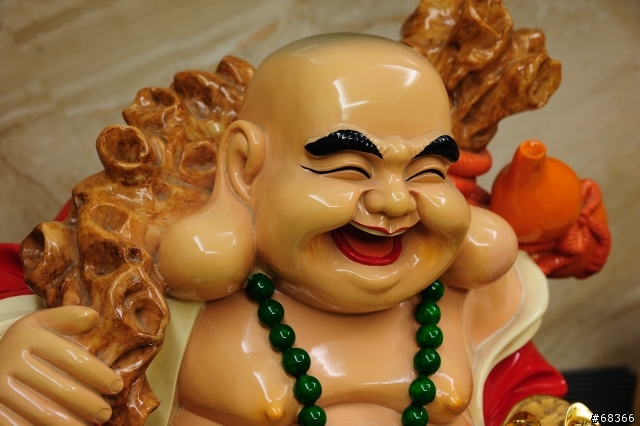 男人的防潮箱永遠缺一支鏡頭 (Nikkor 28-300mm f/3.5-5.6G ED VR 開箱)