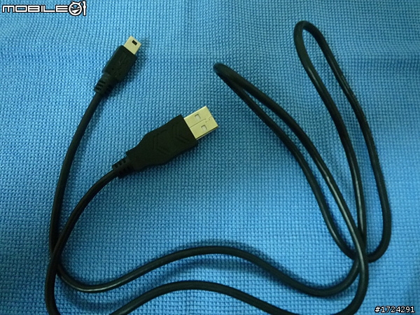 USB Power walker 行動電源 5000mAh 不專業開箱文