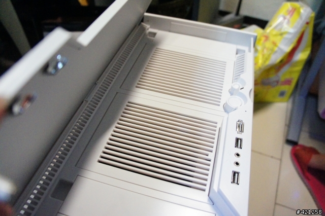 簡單的質感─Antec p180w