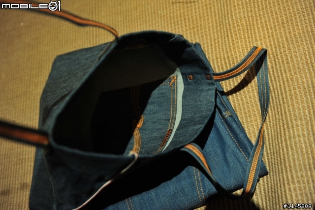 當赤耳單寧遇上喀什米爾羊毛Nudie Easy Emil Dry Cashmere Selvage