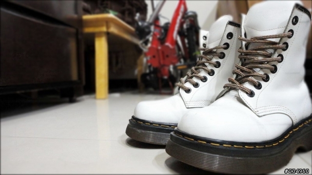 【分享】Dr. Martens 8499之老鞋也有春天