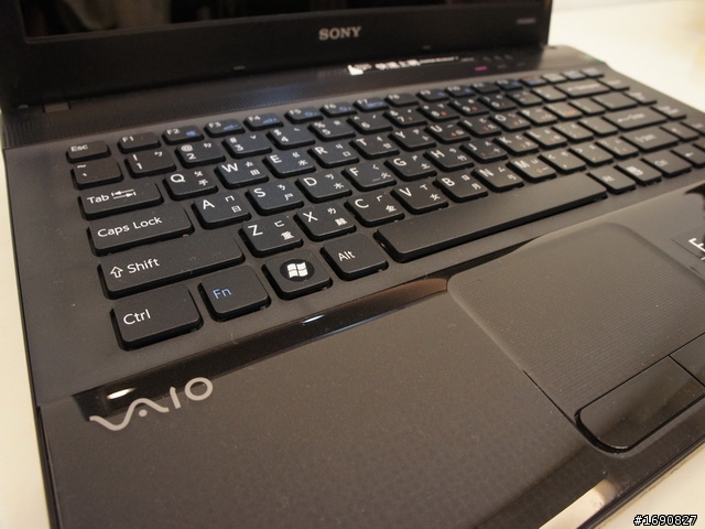 『CV值的極致表現』VAIO EA36開箱+包膜 12/18增加show girl