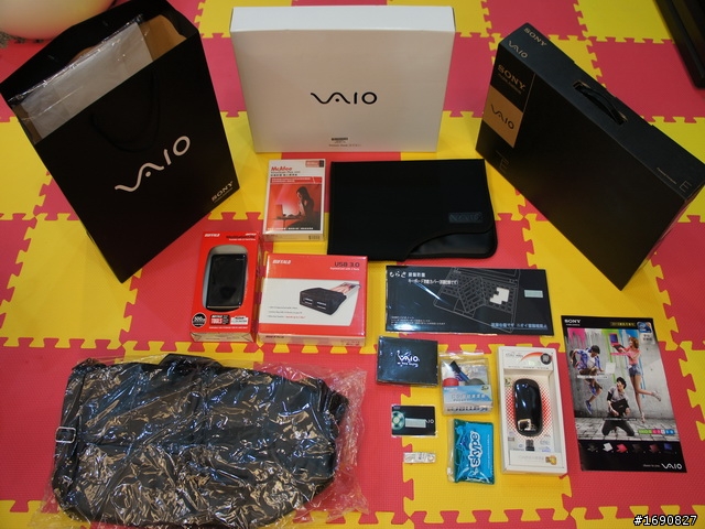 『CV值的極致表現』VAIO EA36開箱+包膜 12/18增加show girl