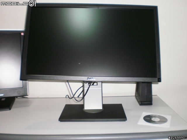 Dell U2311H 已開箱文