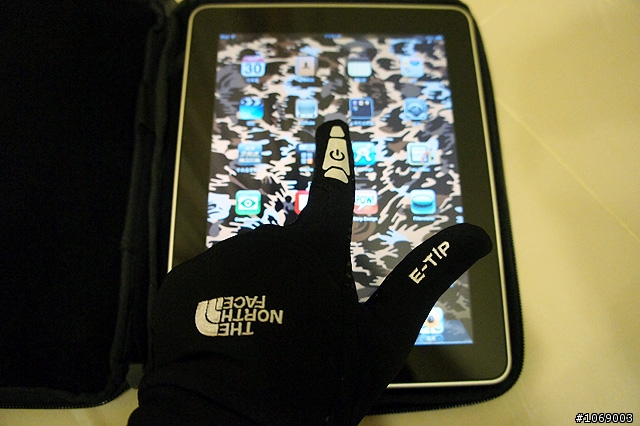 THE NORTH FACE ETIP GLOVE--冬天用IPHONE保暖手套