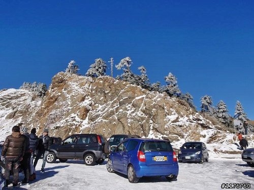 載著 HONDA MOTOCOMPO モトコンポ 合歡山賞雪之旅 !