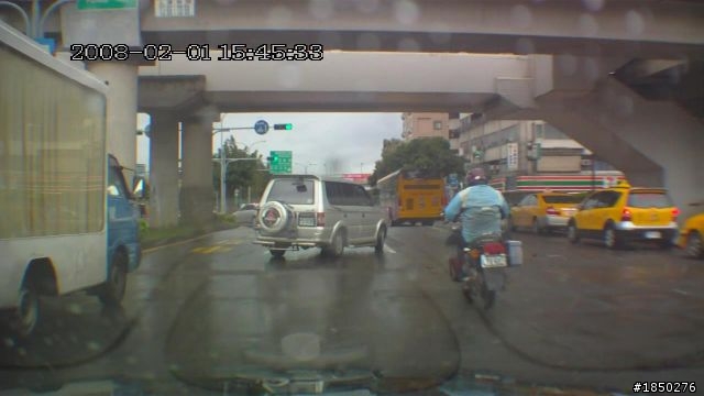 請高手幫幫忙..解析車牌..肇事逃逸...