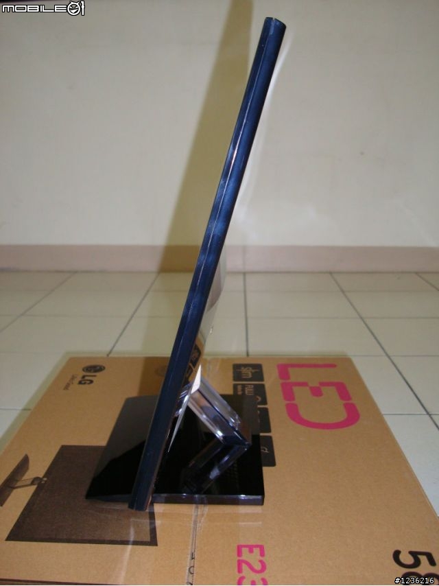 LG E2360 V-PN 超薄極美獵豔液晶螢幕開箱文