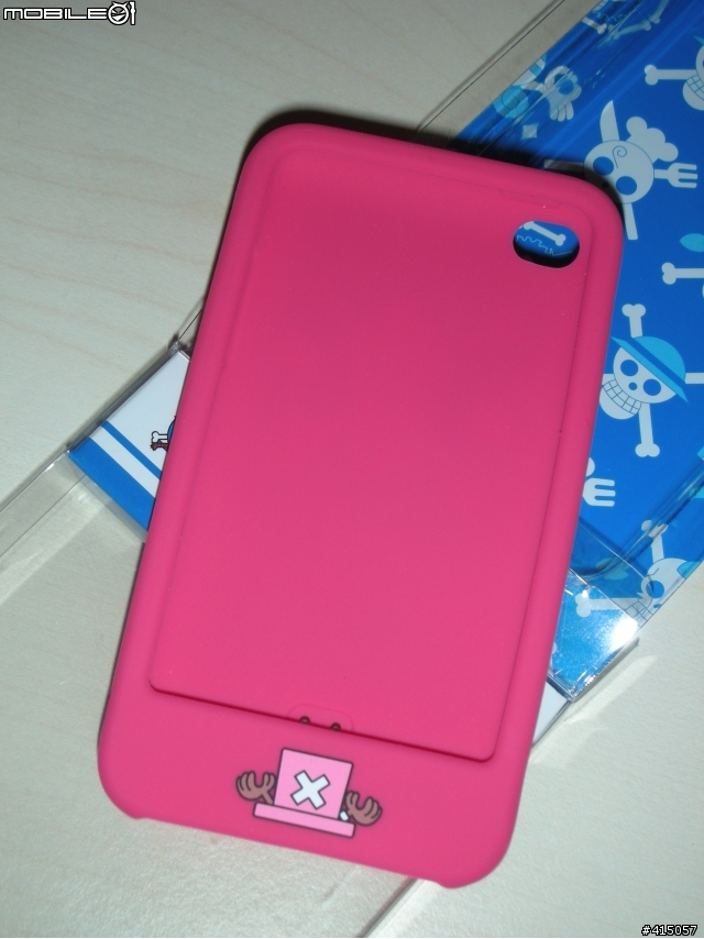 【分享】iPod touch 4+喬巴保護套+堤花包膜+Monster Turbine