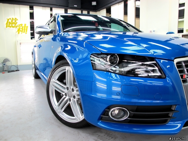 (更新 Caractere空力套件)B8 S4 AVANT 5N藍 開箱