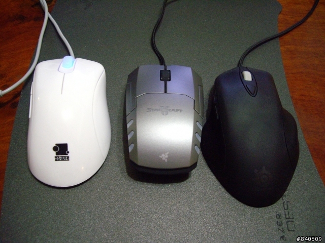 Razer Spectre幽魂星海2滑鼠開箱