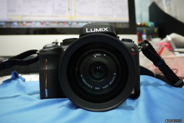 20mm 的外接廣角鏡 PANASONIC VW-WE08H 簡易開箱文