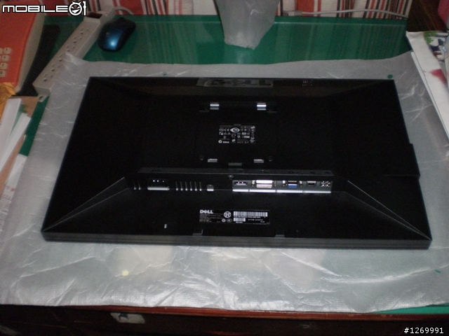 Dell U2311H 已開箱文