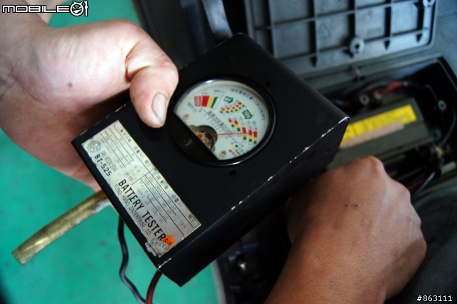 『11.2.28最新回報』2010電瓶復甦對策分享 -以GS7號免加水電瓶為例(電瓶還是超有電!!!)