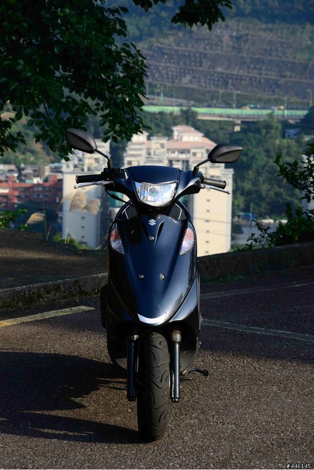 新車 Address V125G鐵灰色 開箱 (更換前叉DY彈簧~硬拉~)