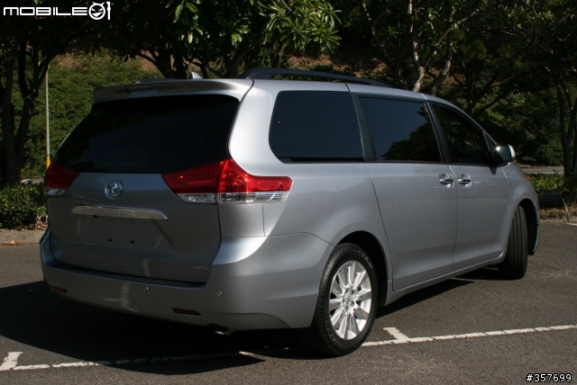 Sienna Limited 2010 全配--新增使用感想 32樓
