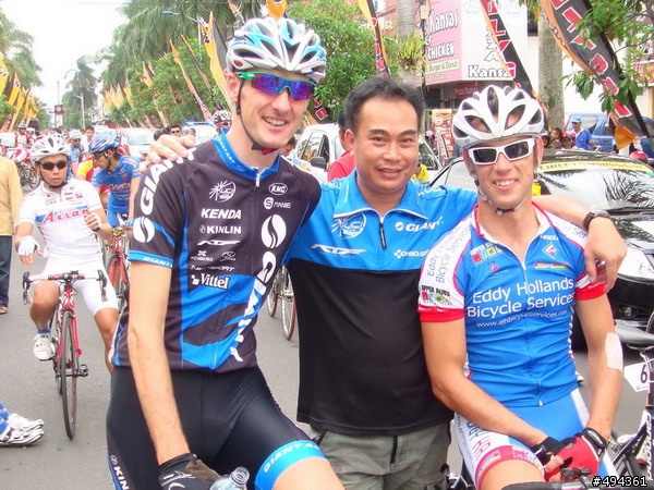 2010環鄱陽湖自行車大賽台灣選手黃晉隆獲得總成績第二名