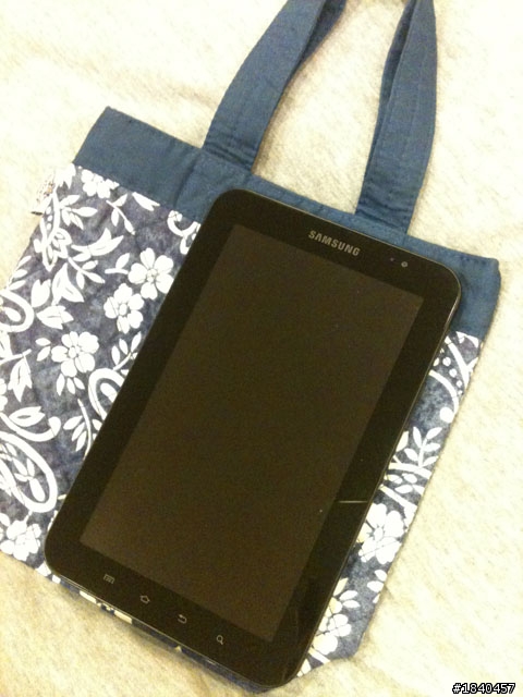 Galaxy Tab 是我今晚的輕巧新伴侶!