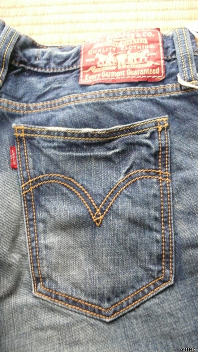 女生也要很帥氣 女版Levi's 五連發!