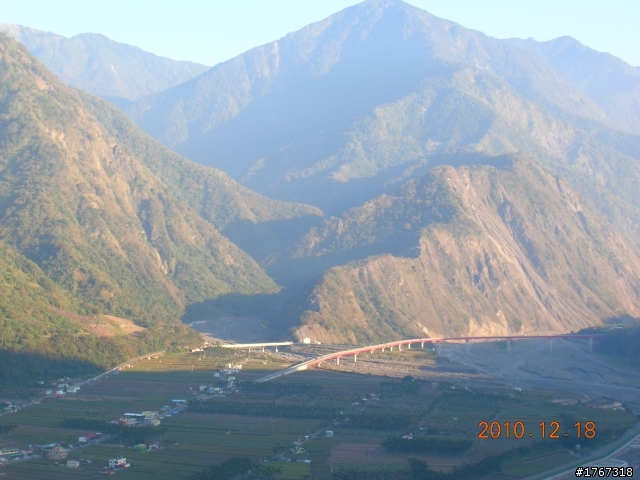 踏雪尋梅~之東埔泡湯行(12/19新增烏松崙梅景!)
