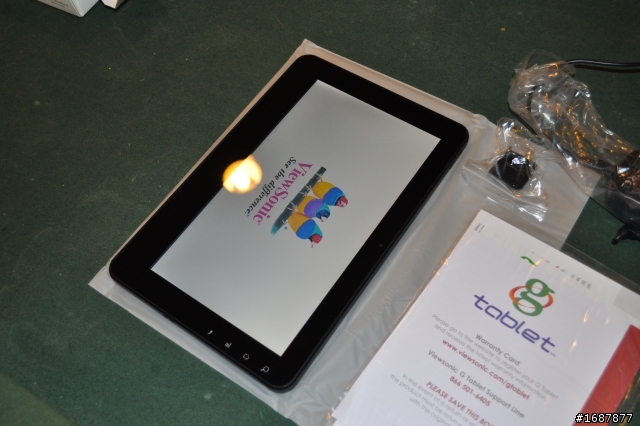 ViewSonic G-Tablet 10.1" 不專業的小開箱文