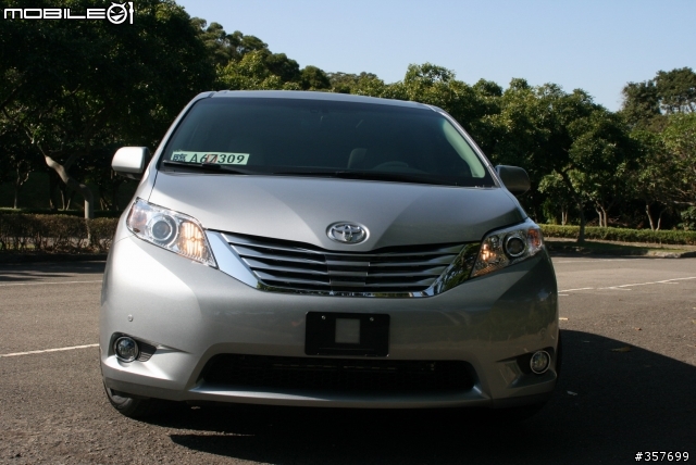 Sienna Limited 2010 全配--新增使用感想 32樓