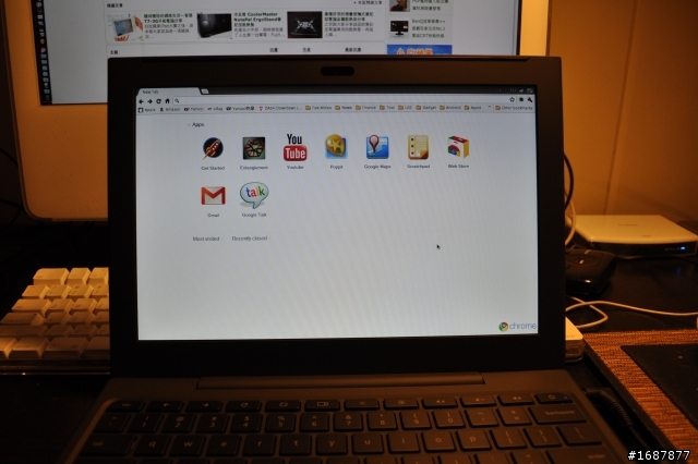Google Cr-48 Chrome laptop 小開箱